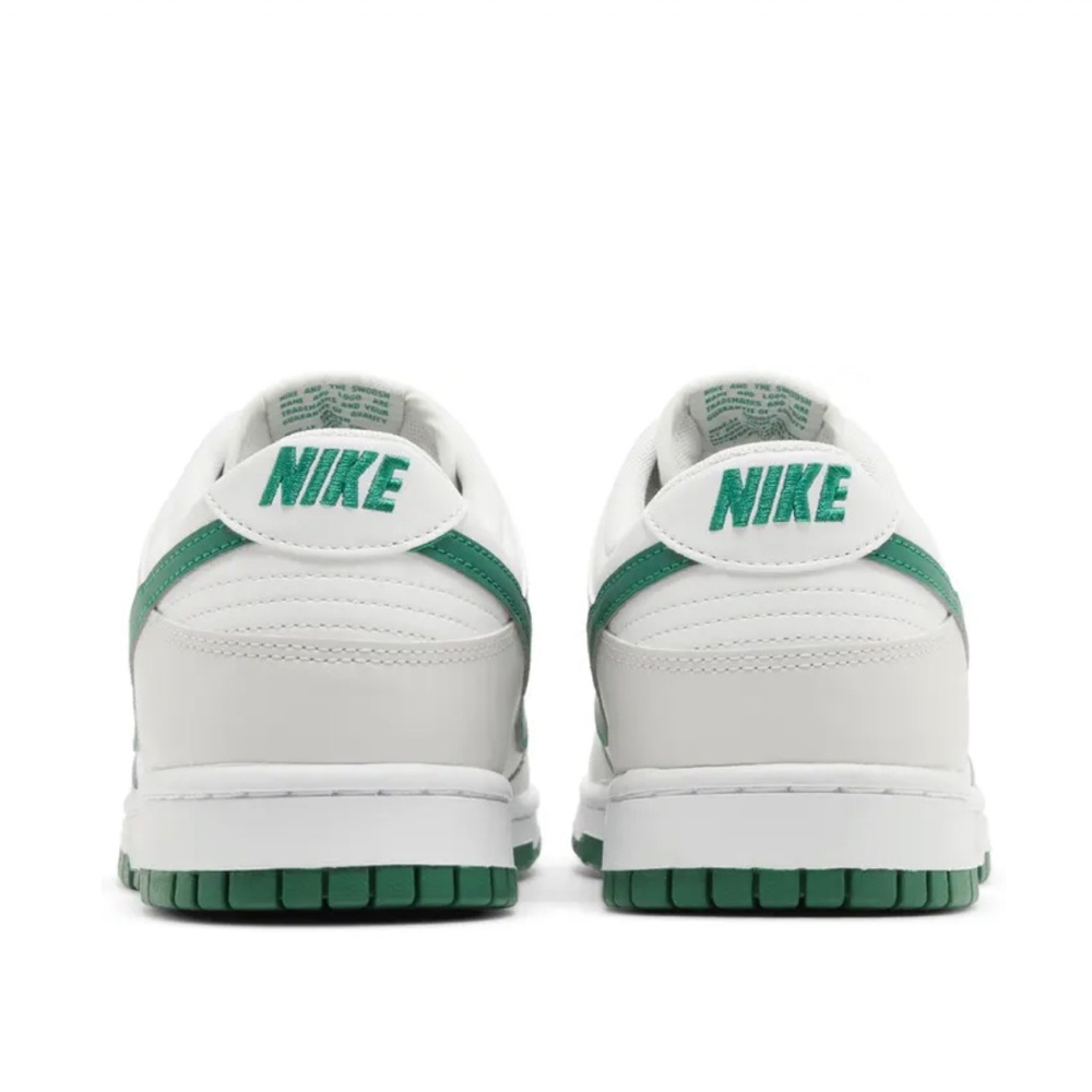 Nike Dunk Low Retro - Picture 4 of 10